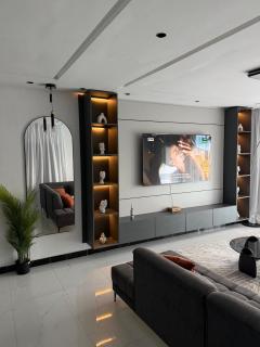 Sweet Home Escape - 0