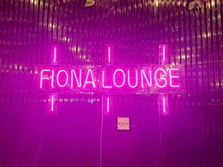 D-venetain hotel and lounge - Eggan - 1