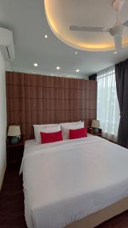 Sling & Stone Mountain Suites - 2