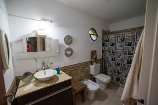 Habitación doble con balcón y pileta en las sierras Unquillo - 5