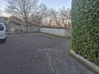 Bien proche de Aeroport St Exupéry Village de Marques et Lyon - 2