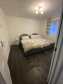 The Groves Woolwich Beautiful four bedroom House - 8