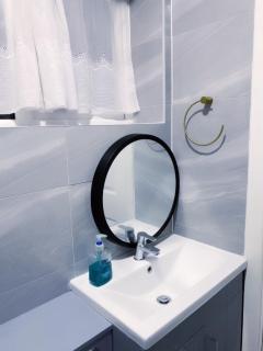 The Groves Woolwich Beautiful four bedroom House - 3