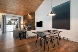 The Drift at Firelight - Private Hot Tub - Walk to Town Center - 7