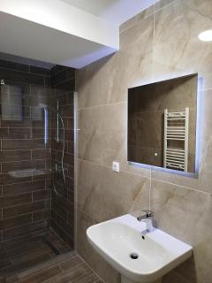 1Bed Cozy Apartment - 10 min From City Center Skopje - 1