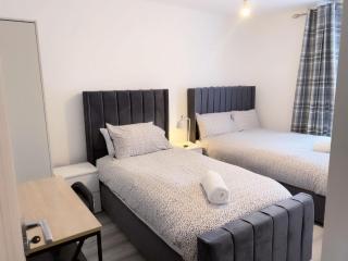 Woolwich station beautiful 5 Bedroom House - Londen - 9