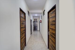 Hotel O by OYO Lotus Inn - 8