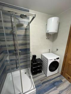 EM Modern Stay Sarajevo Bulevar ParkingGarage - Ivišovo Greblje - 5