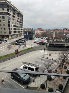 EM Modern Stay Sarajevo Bulevar ParkingGarage - Ivišovo Greblje - 7