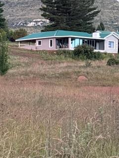 127 Clarens Golf Villa - 9