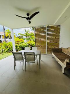 Villa Keanna - F2 with pool, private beach - 8