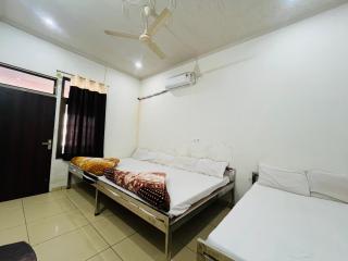 Hotel Shiv Mahima - 9
