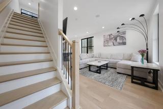 Short North - King Bed - Convention - Parking Free - 4