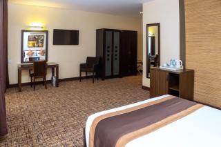 Hotel 33 Kampala - 8