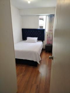 Departamento Executive 2BR Balcón Frente al Mall Santa Catalina - 2