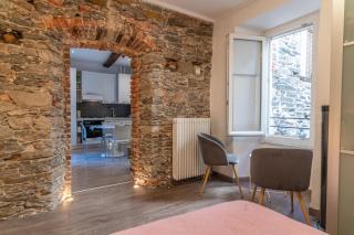 LA PERLA piccolo appartamento in piazza - 8