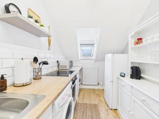 Stylish Apartment in Norwich Golden Triangle - 3