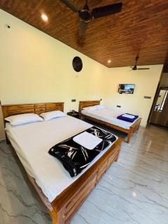 Sanju's Homestay - 4