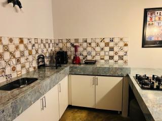 Casa Fundo de Quintal - Baía Formosa - 1