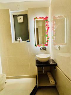 Premium 1BHK Apartment - Near Rapid Metro - Gurugram - 3