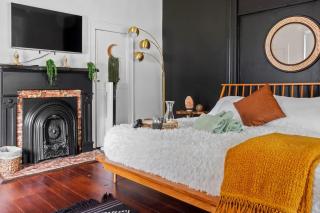 Jungle Thyme by Jungle House Downtown Chillicothe Private Parking Walk to Historic District - 3