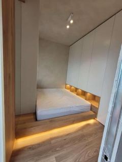 Golden Hour Stay -  - 4