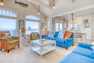 Whales Tail Cottage - 2