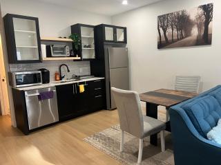 Home away from Home - Halifax - 7