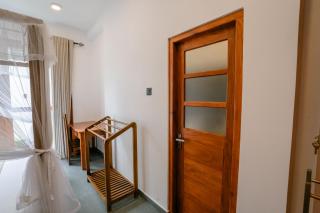 Villa Balcony Bliss - 4