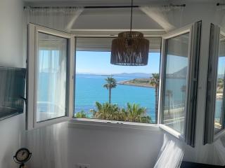 Apartamento junto al mar, con vistas Gibraltar - 1