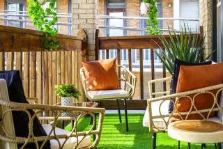 Bamboo Bungalow by Jungle House Near Convention Center OSU & Nationwide Arena Walk to High Street Downtown & Short North 5 800 Reviews Private Parking - 5