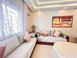 Parenthèse Familiale–Spacieux/Lumineux/Jeux en Bas - 7