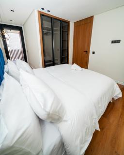 Maison chic avec terrasse privée & panorama sur la ville - 2