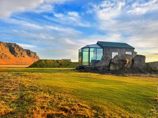 Sky Retreat and Private Spa, Aurora Cabin - Hvolsvöllur - 8