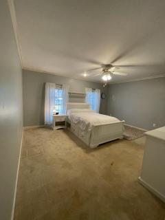 World Cup Ready - Spacious 5-Bedroom Home with Pool, Hot Tub, and Outdoor TV - 8