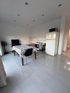 Departamento Temporal con Cochera - 2