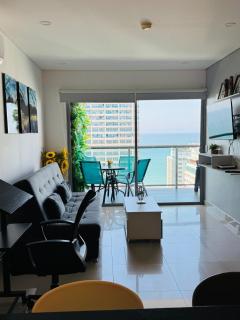 Vista Preciosa desde el piso 23 Apartamento frente al mar - 2