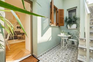 Boutique Twin Apts - Short Walk to Sea & Market - 6