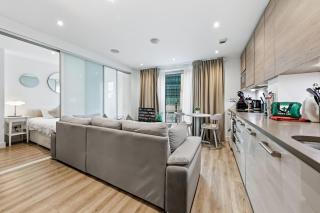 Elegant Central London Stay - 1