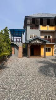 Private Home with Access to Beach Front -Krokrobite - 9