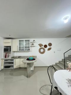 Casa geminada aconchegante para até 8 pessoas - Ubatuba Enseada - 1