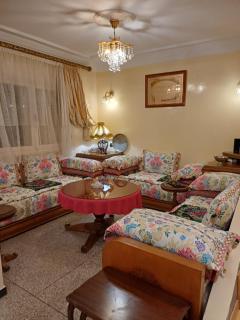 Spacieux et familial à 2 minutes à pied du stade de football de RABAT - 2