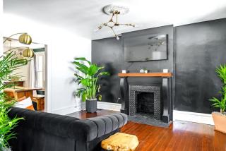 Jungle Nook by Jungle House Near Convention Center OSU & Nationwide Arena Walk to High Street Downtown & Short North 5 800 Reviews Private Parking - 1