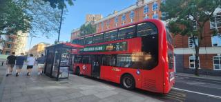 Central London Zone 1 Large Bright Room - 7