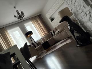 Nowa apartament - komfortowe 61m2 - 3 pokoje, garaż, klimatyzacja - 6