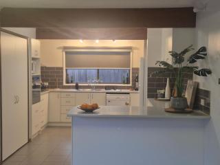 Retro Revival - Fondue, Flares & Feeling Groovy - 2