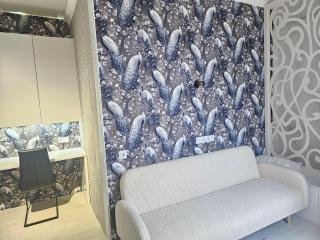 Lux on the centr - 6