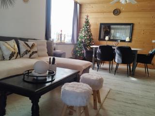 Le petit paradis au pied du Monte Blanco,jacuzzi privé, Rooftop,air de jeux - 2