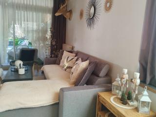 Le petit paradis au pied du Monte Blanco,jacuzzi privé, Rooftop,air de jeux - 4