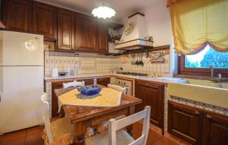 Awesome Home In Morro D'oro - 6
